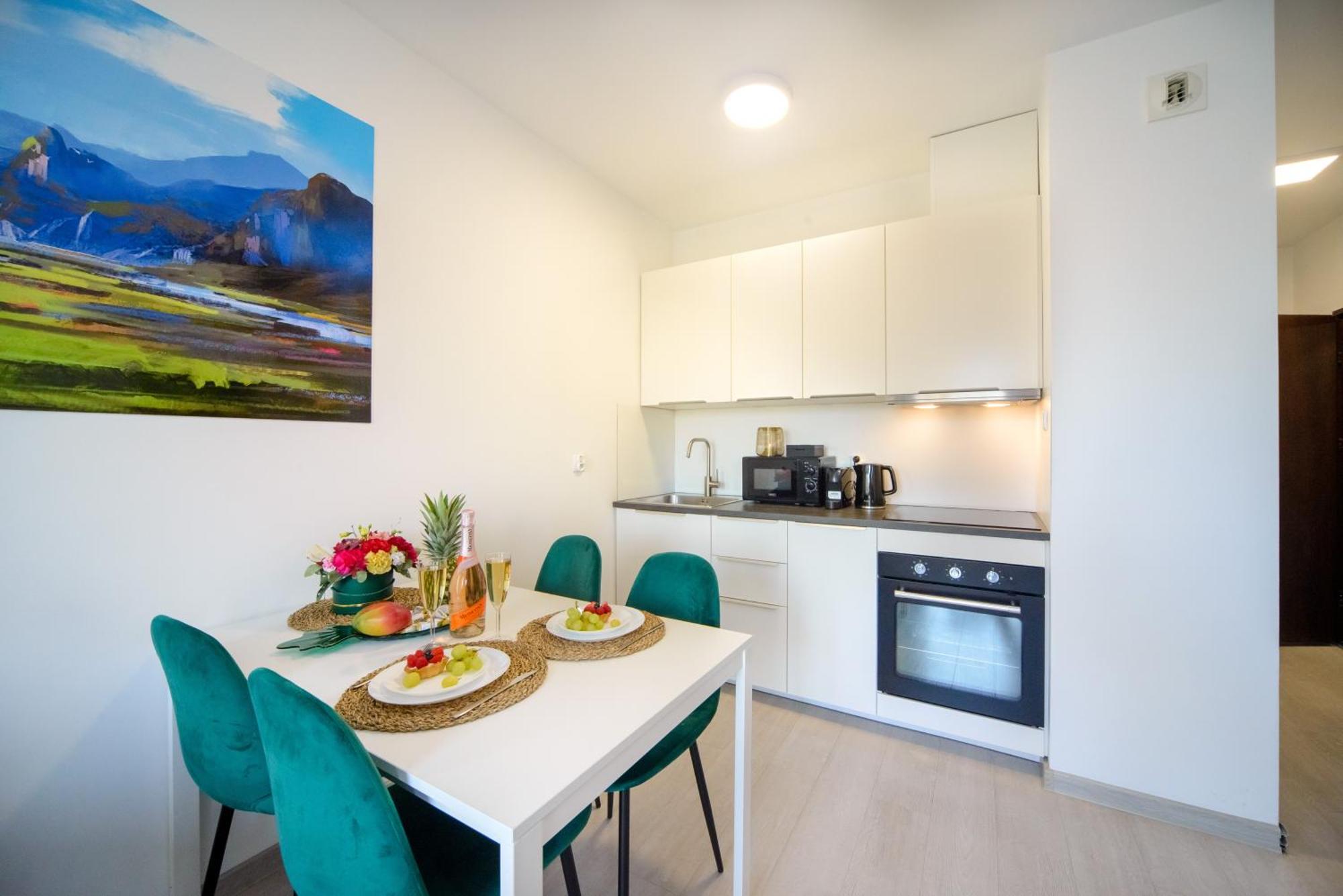 Maya'S Apartments Гданск Екстериор снимка