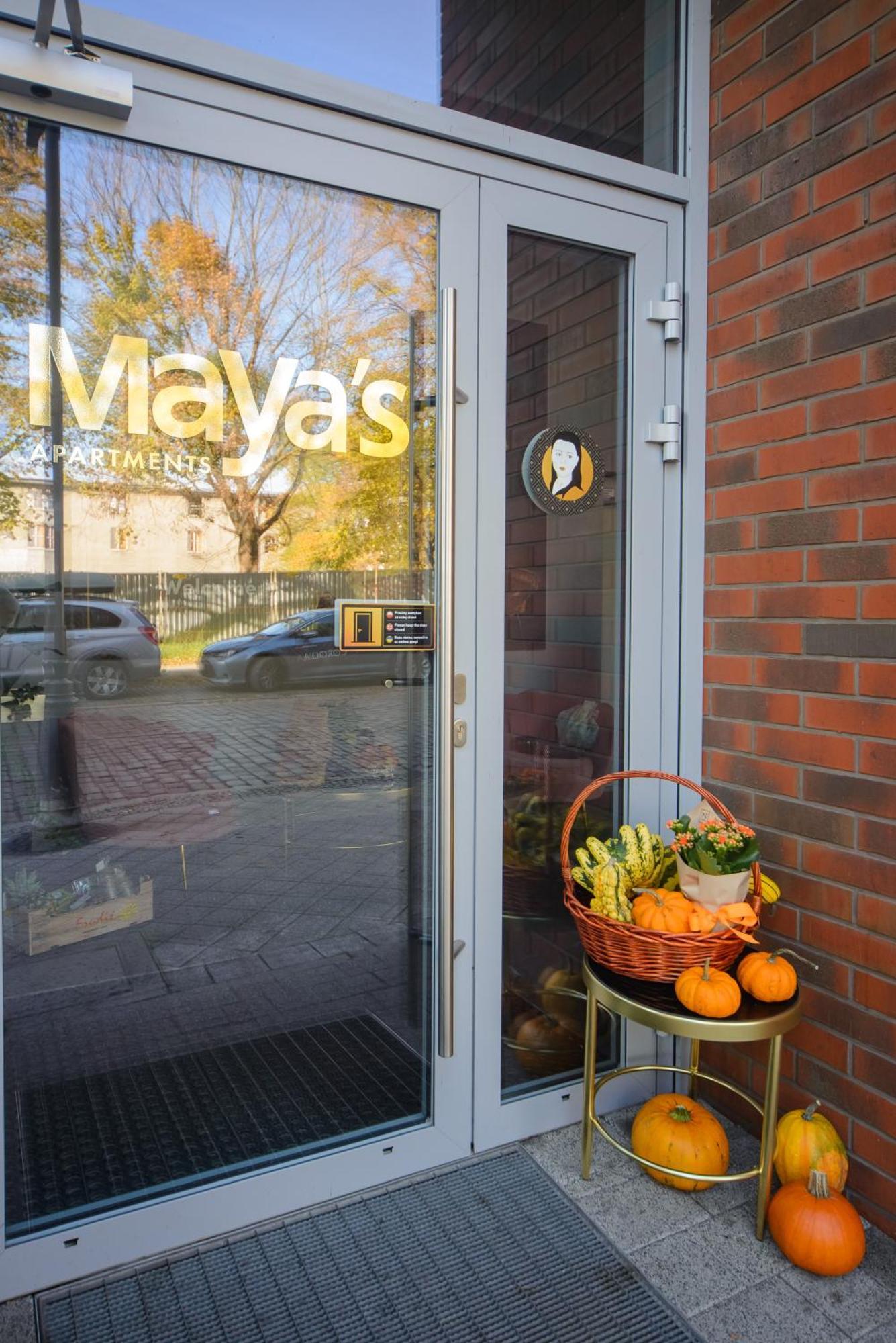 Maya'S Apartments Гданск Екстериор снимка