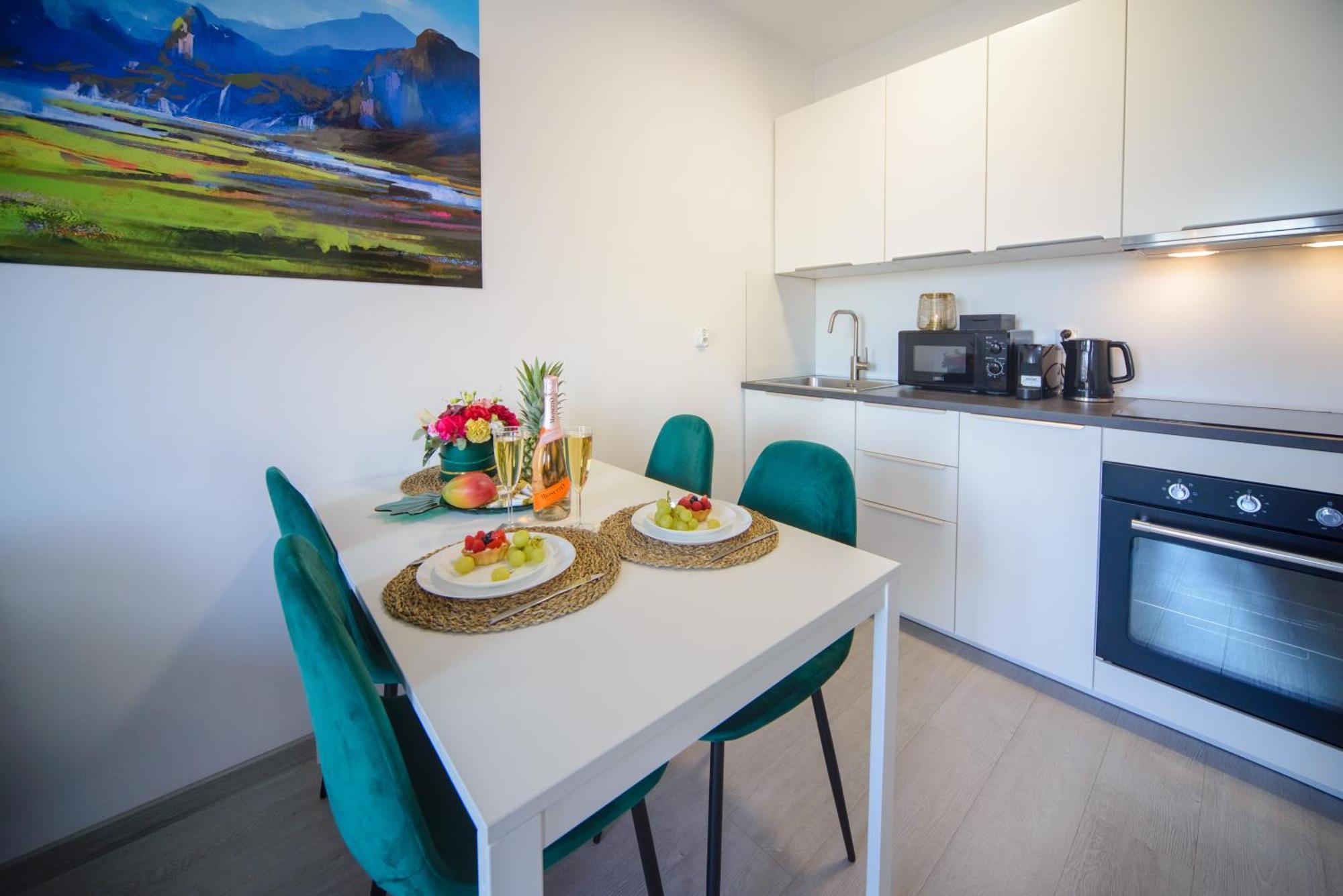 Maya'S Apartments Гданск Екстериор снимка