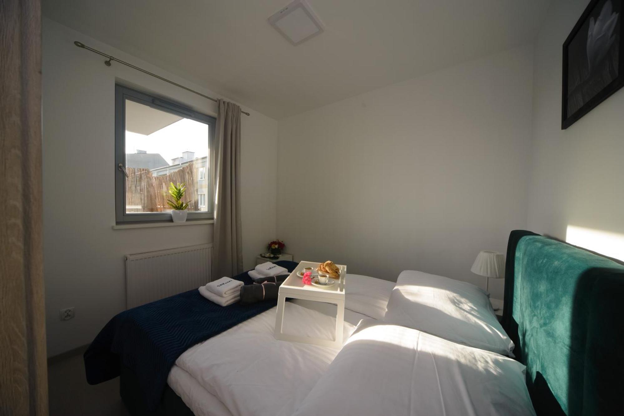 Maya'S Apartments Гданск Екстериор снимка